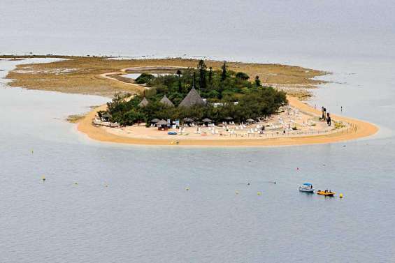 Du gros son sur le lagon