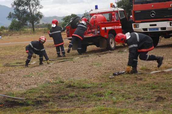 Les pompiers crient au feu