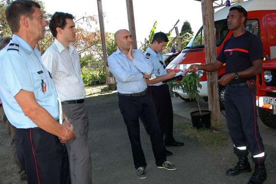 Il y a le feu aux casernes