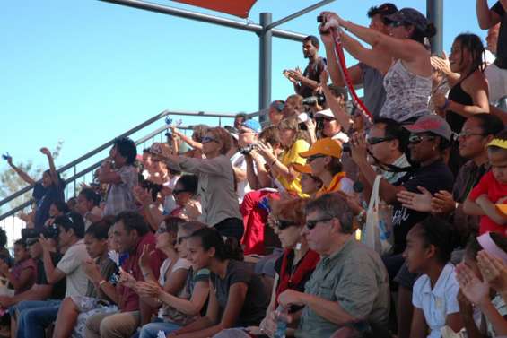 Le tennis emballe le public