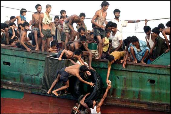 Refoulés chez les voisins