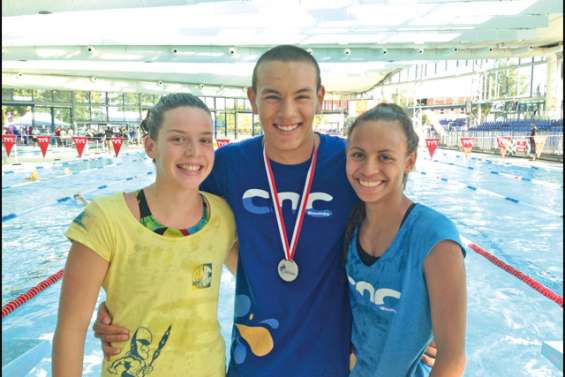 Oswald continue sa moisson