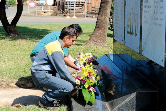 En souvenir des travailleurs