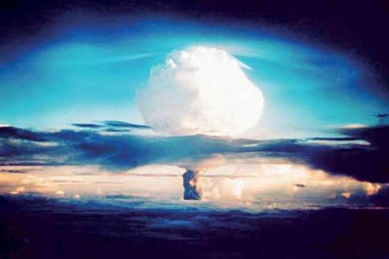 Essais nucléaires : vingt ans après, l'ignorance des jeunes