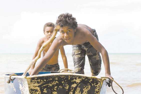 Rencontre d'une rive à l'autre