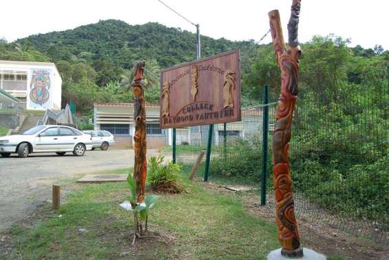 Une passerelle vers la cinquième