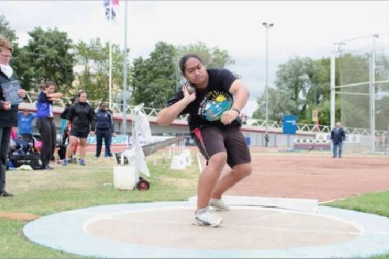 Losa Fakaté est de retour