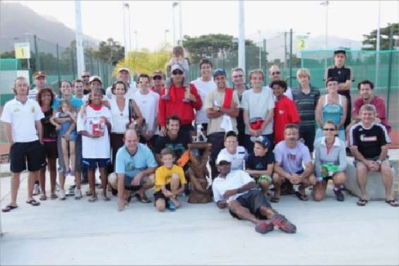 Le tennis fait le break