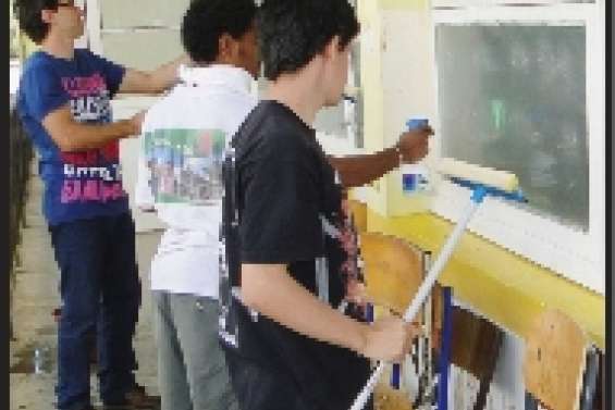 Au ménage, citoyens !