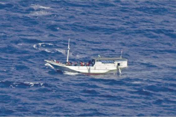 Le Sénat repousse les migrants