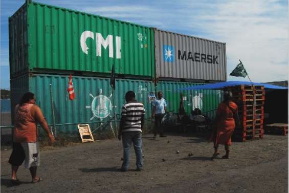 La grève s'installe à la CMI