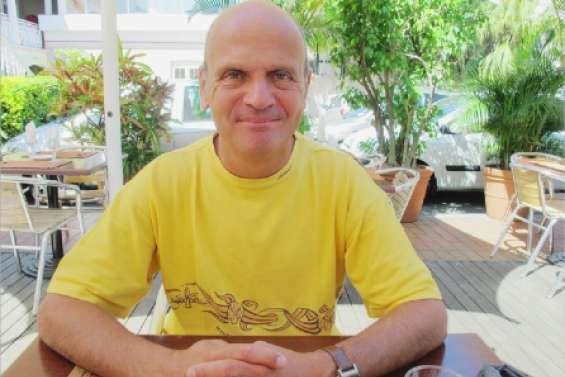 Un homme, deux cultures