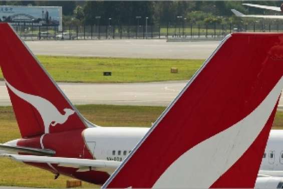 Qantas se tourne vers Emirates