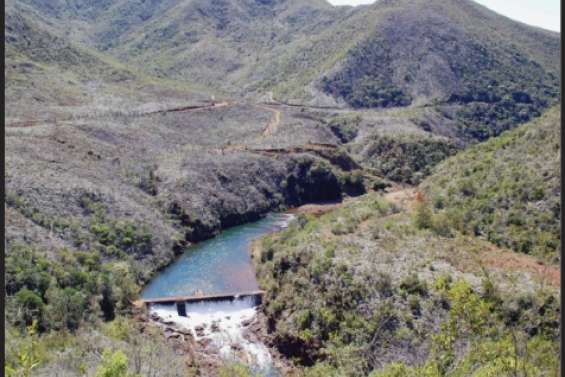 Sur la piste de l'ancien barrage