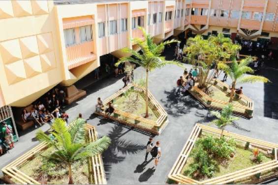 La tenue fait du raffut