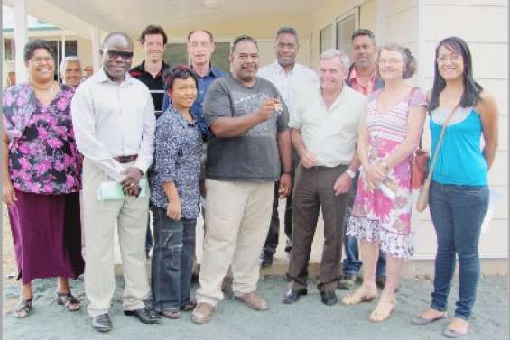 Livraison spéciale au lotissement Waka