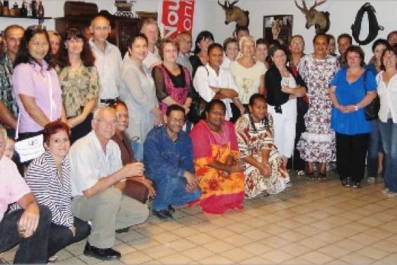 Les dépositaires des Nouvelles  à la Néra