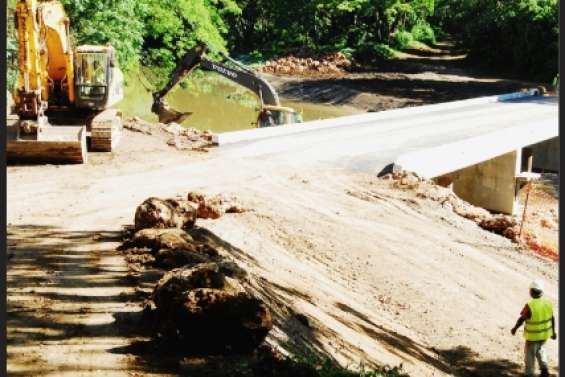 La Chaîne moins isolée