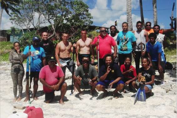 Wetresij se jette à l'eau