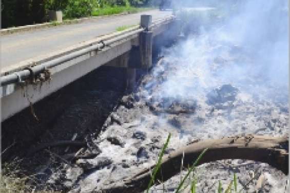 Après l'eau, le feu