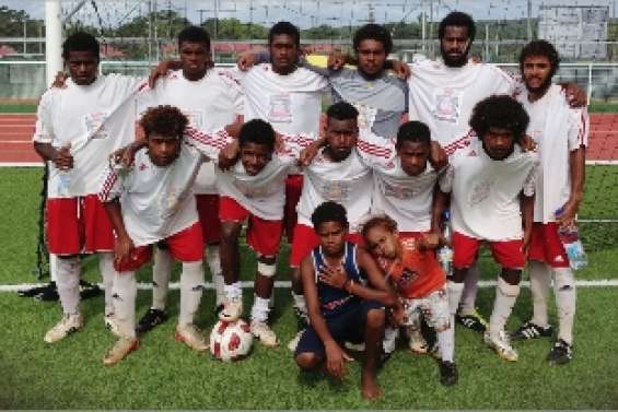 Fiers de ramener le trophée Yeiwene