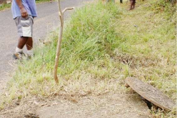 L'eau coupée au village
