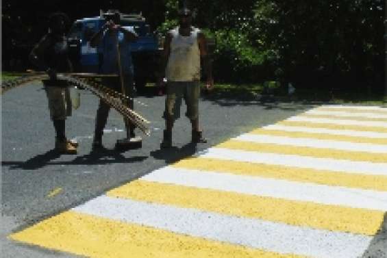 Derniers coups  de pinceau à Kunié