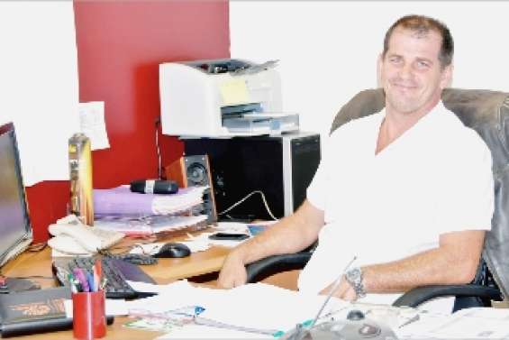 Jean-Luc Giese, nouveau principal