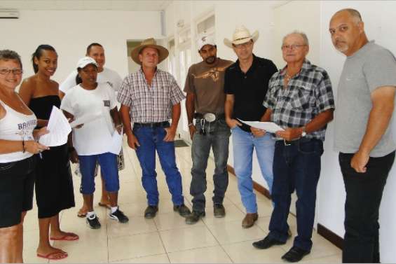 L'union se fait attendre