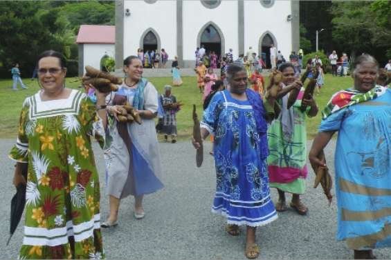Kunié resserre les liens