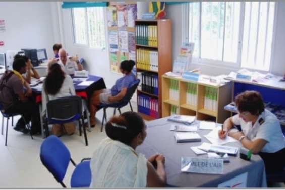 L'armée prend ses quartiers à la Mij