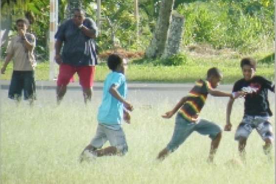 Du foot dans la brousse