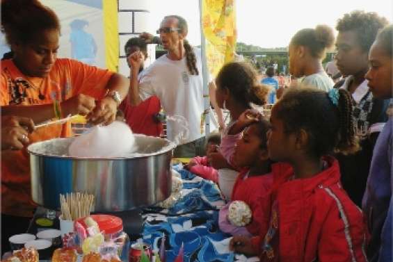 Des bougnas pour la chapelle de Touété