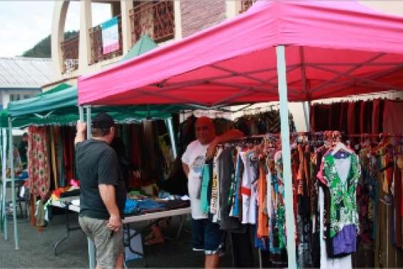 Katiramona vide ses greniers