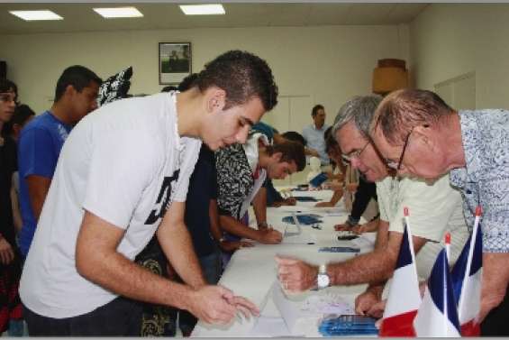 Aux cartes, citoyens !