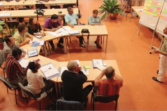 Ils planchent sur l'eau