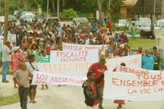 Nengone tape du poing