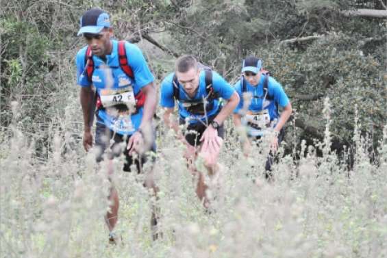 800 coureurs dans la gadoue