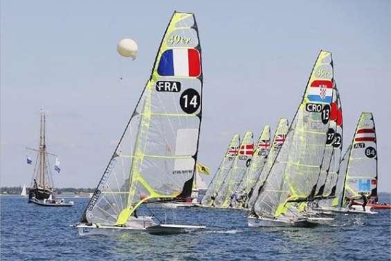 Les Cagous à la peine