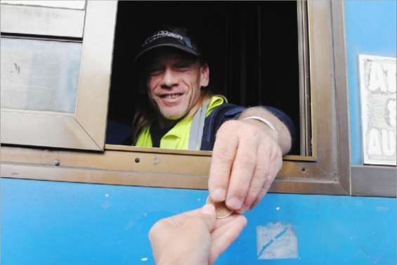 Une longue attente au péage