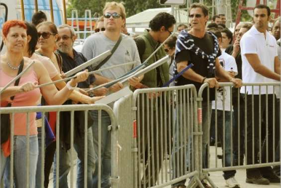 Des patrons dans la rue