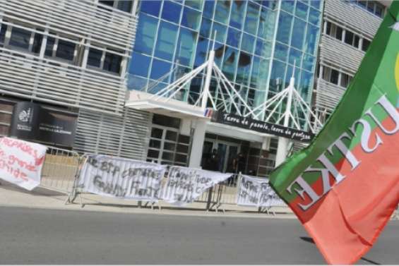 Le BTP licencie en masse