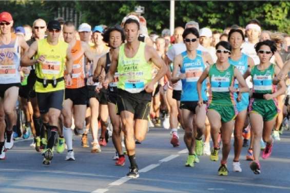 42 kilomètres à pied…