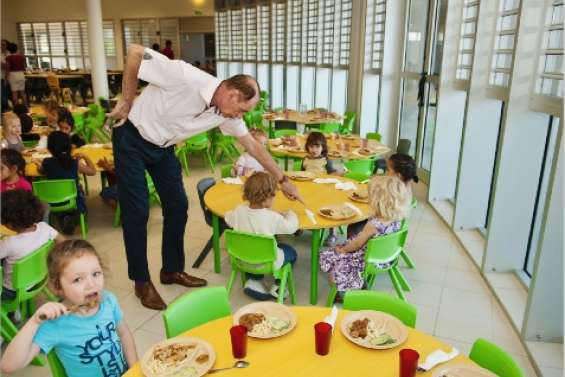 L'adieu à Bernard Barreau