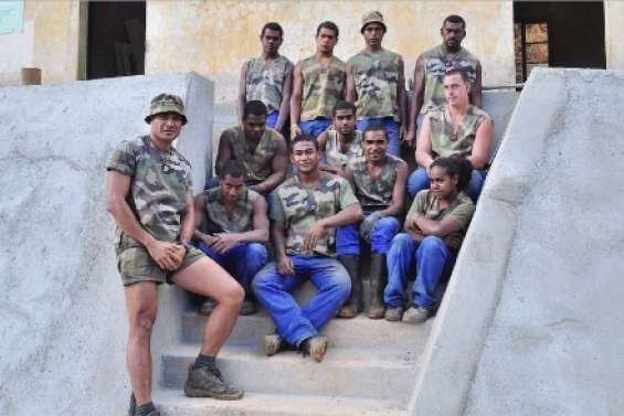 Tiébaghi comme devoirs