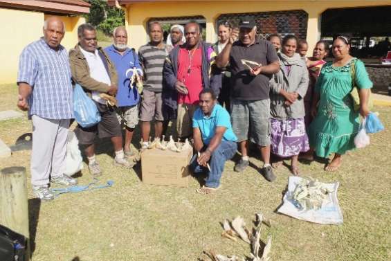 Les chasseurs sur les dents