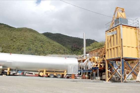 L'usine attend son heure