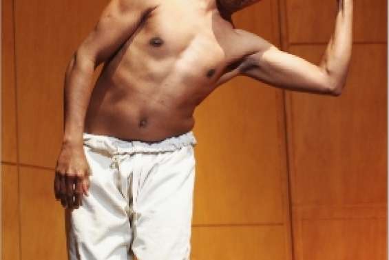 Six poèmes, un seul public