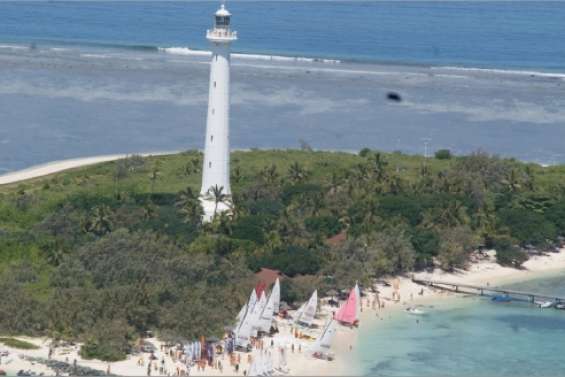 La pétole au Phare Amédée !