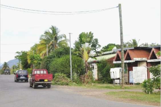 Emprunt, eau et travaux